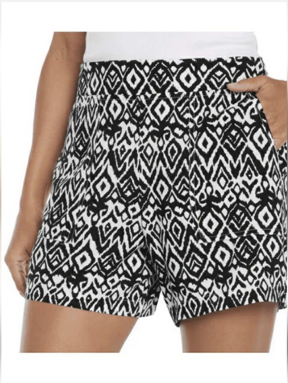 〰️Wildfox〰️ Geometric Print Shorts XXL